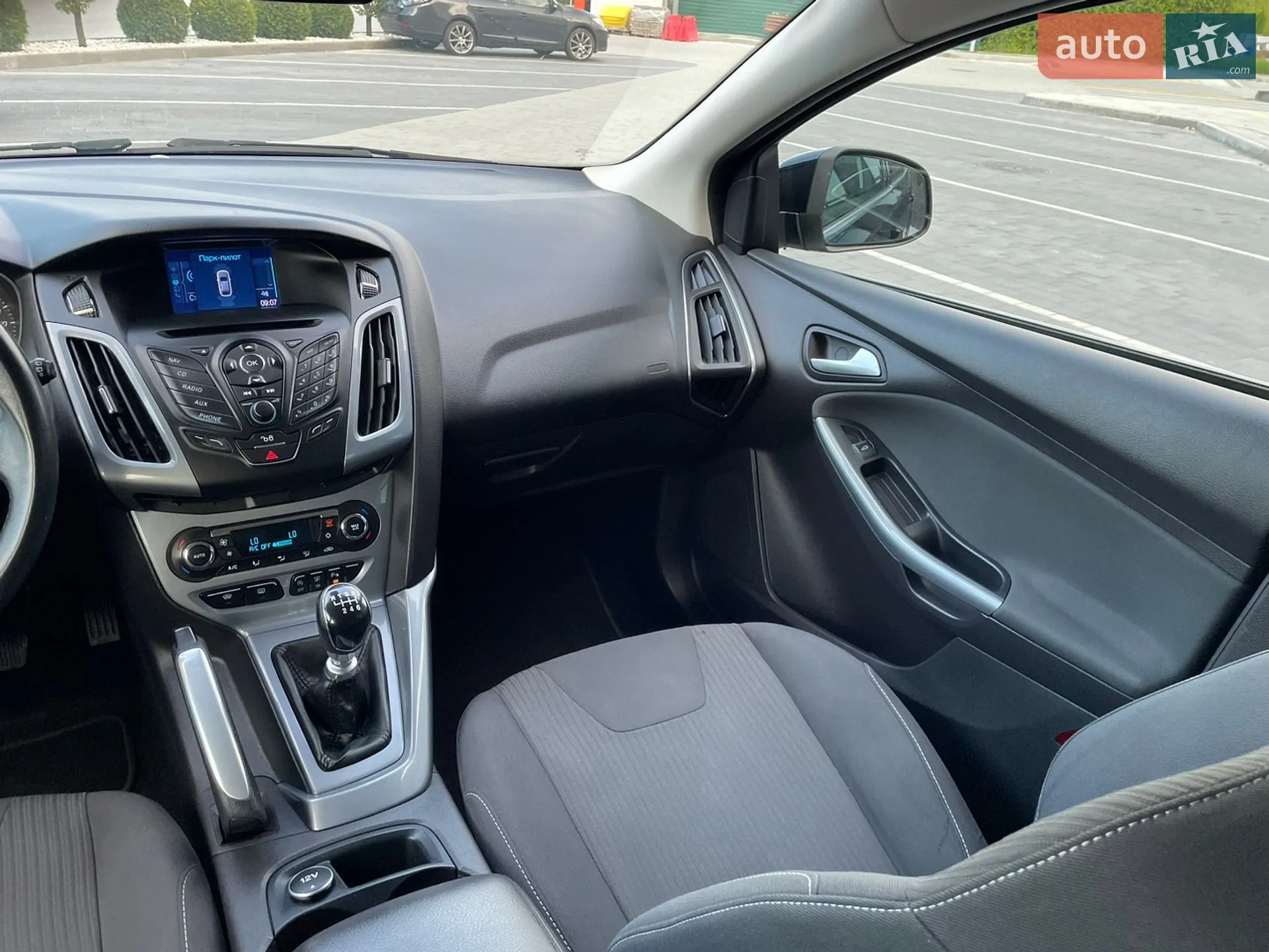 2011 Ford Focus - мініатюра 18