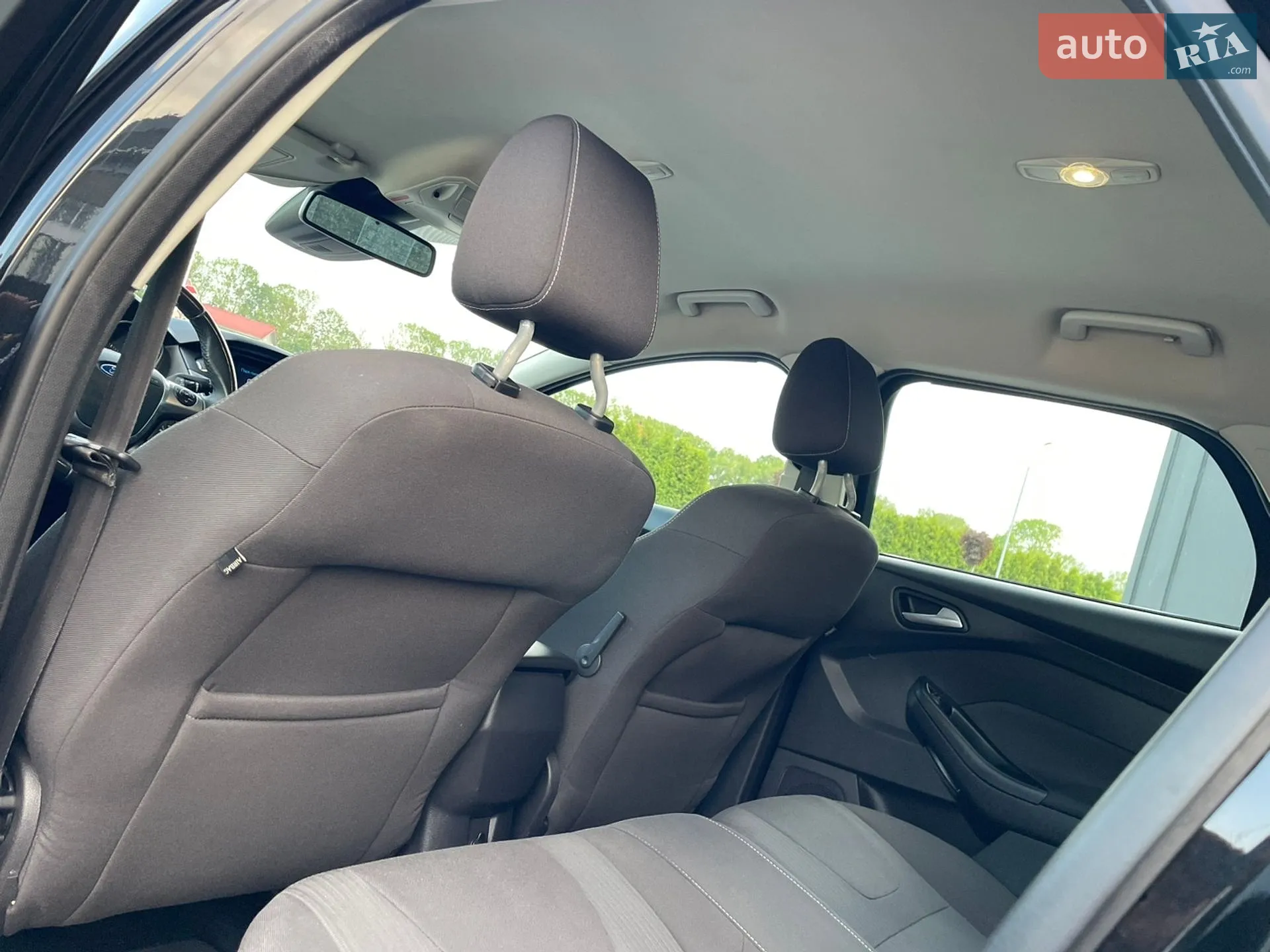2011 Ford Focus - мініатюра 23