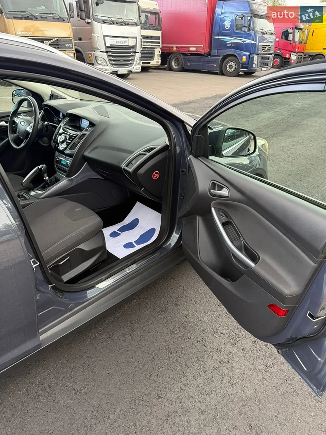 2011 Ford Focus - мініатюра 23