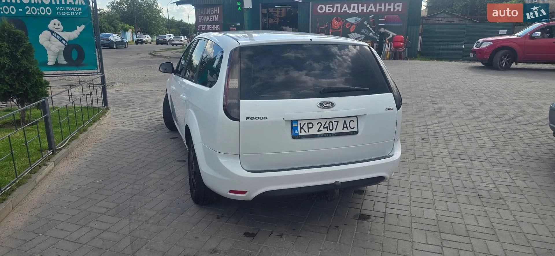 2010 Ford Focus - мініатюра 4
