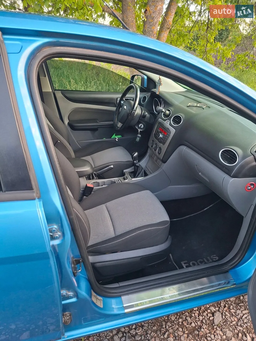 2010 Ford Focus - мініатюра 9
