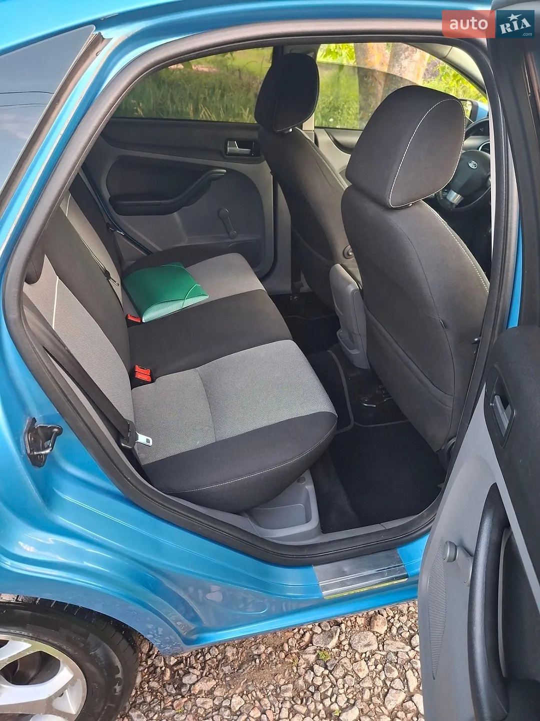 2010 Ford Focus - мініатюра 8