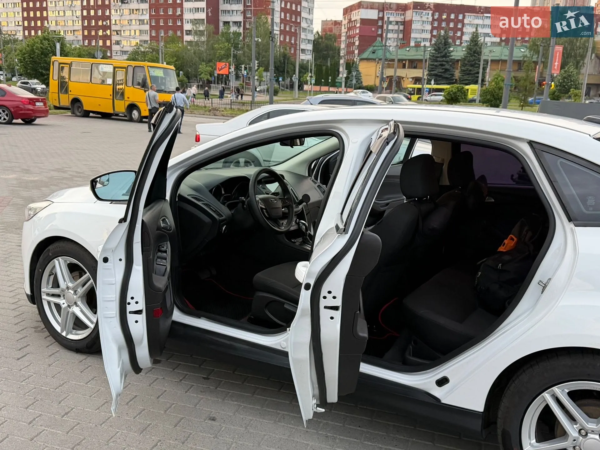 2015 Ford Focus - мініатюра 11