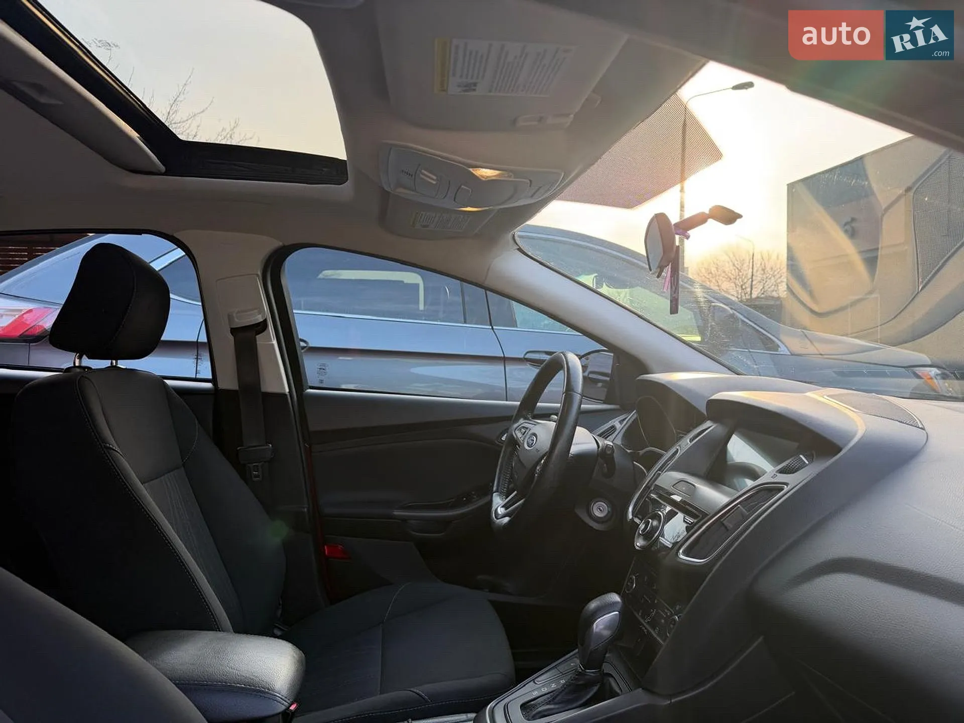 2017 Ford Focus - мініатюра 7