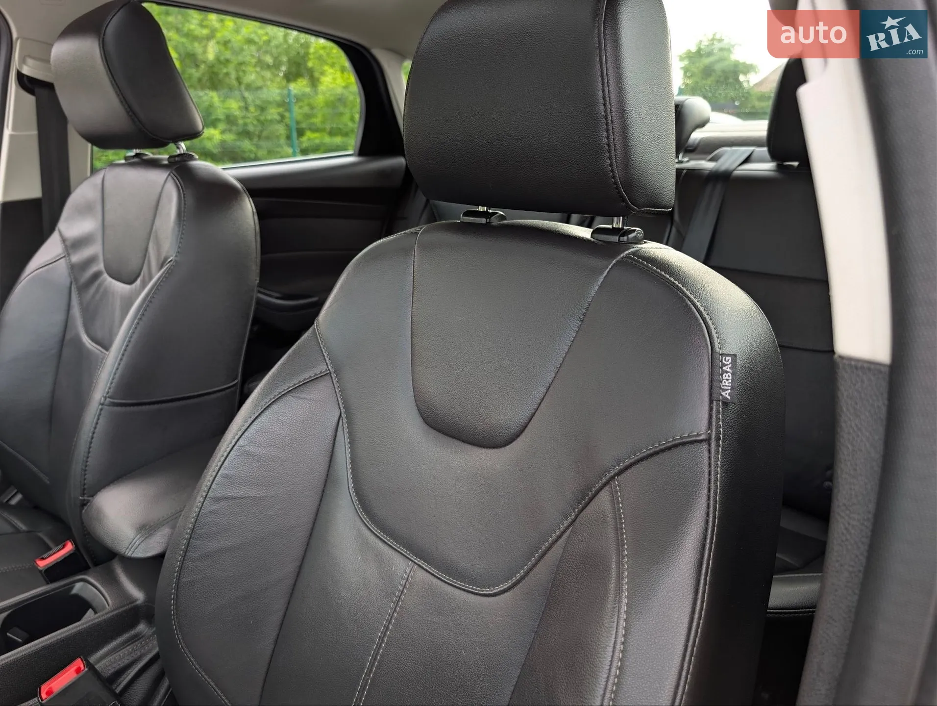 2017 Ford Focus - мініатюра 44