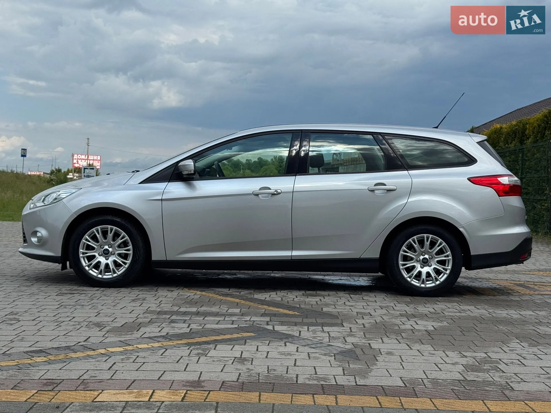 2011 Ford Focus - мініатюра 25