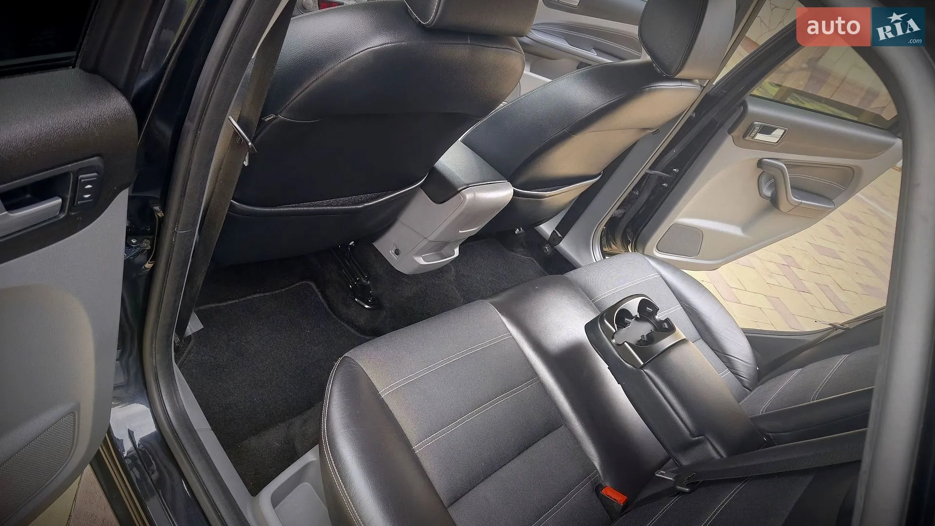 2017 Nissan Rogue - мініатюра 143
