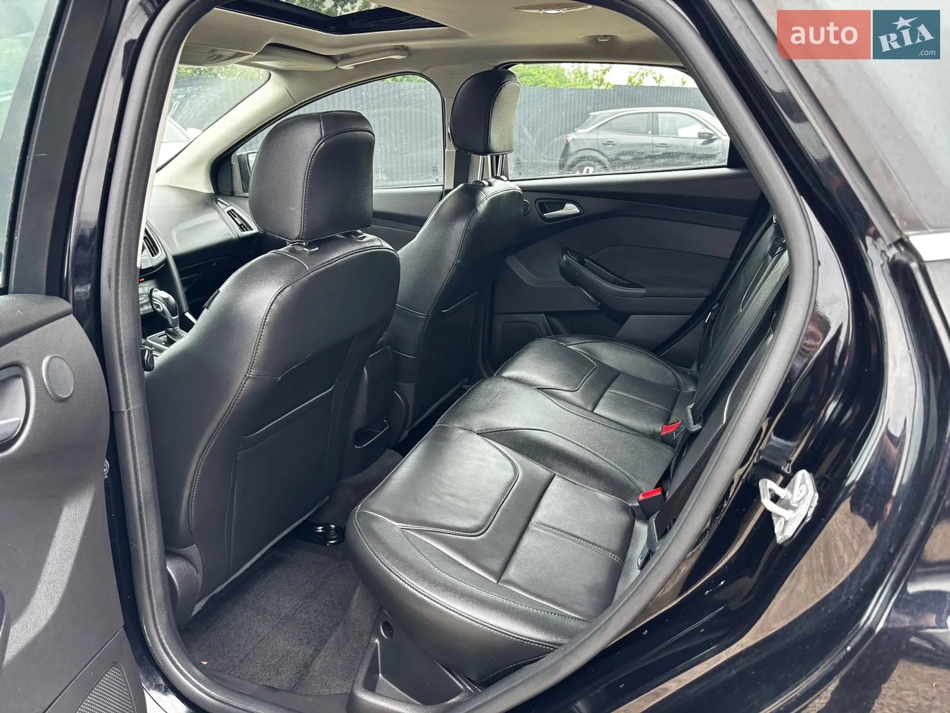 2018 Ford Focus - мініатюра 28