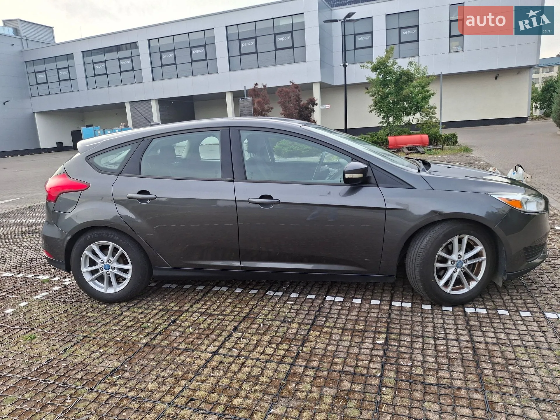 2017 Ford Focus - мініатюра 5