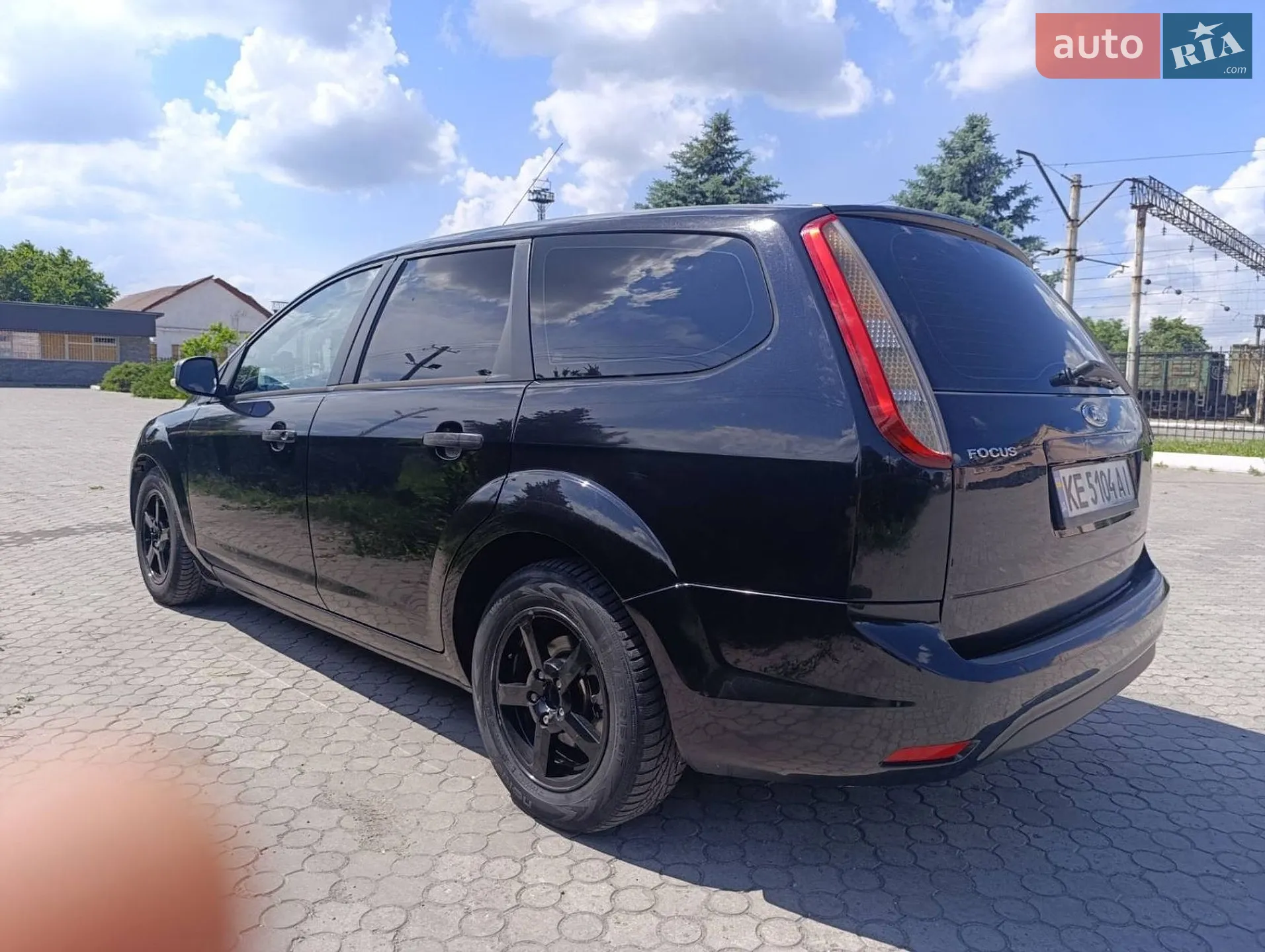 2010 Ford Focus - мініатюра 9