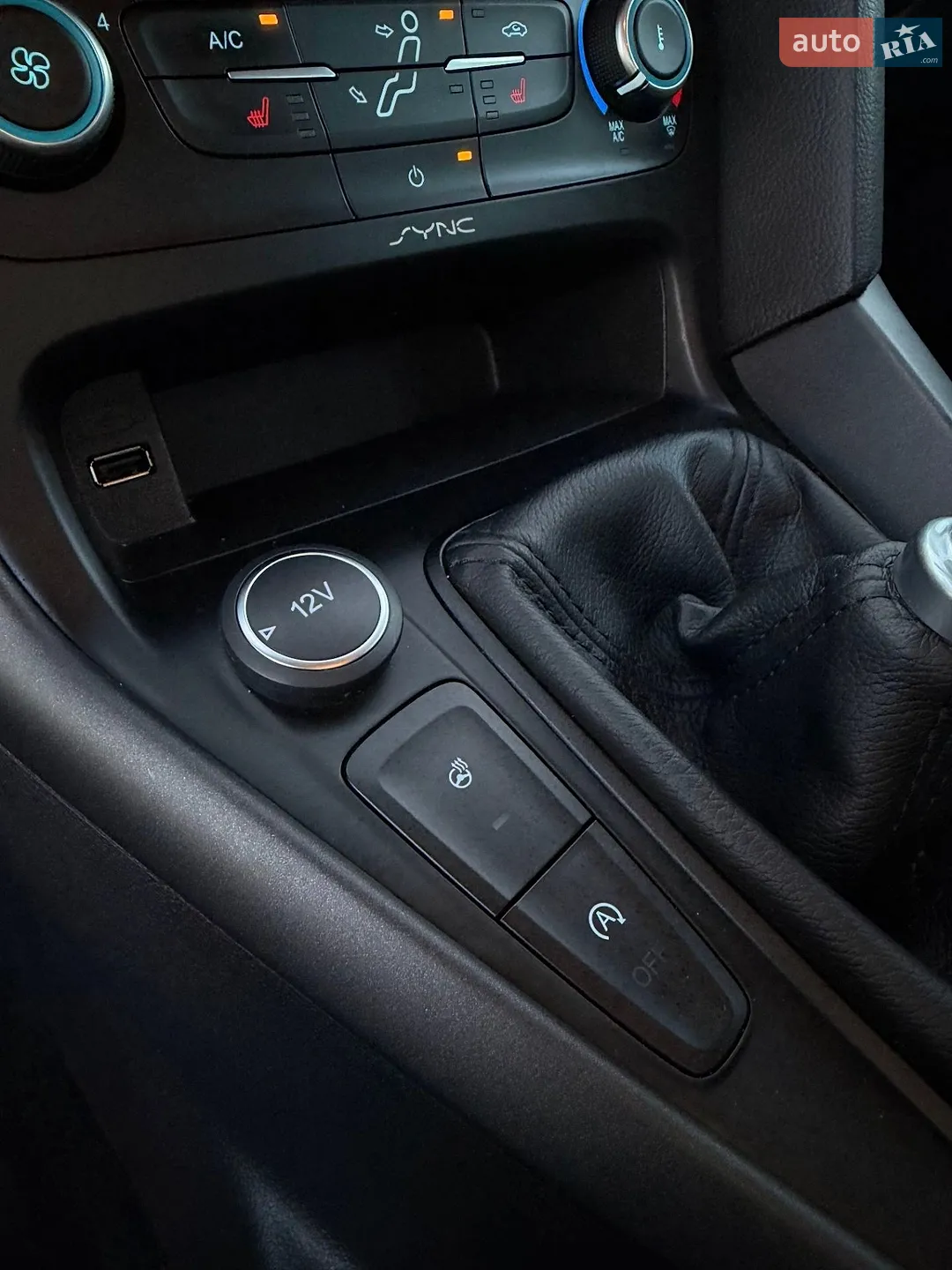 2016 Ford Focus - мініатюра 26