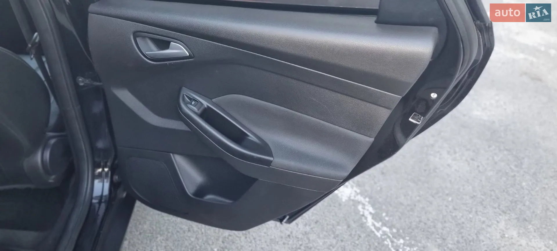 2015 Ford Focus - мініатюра 18