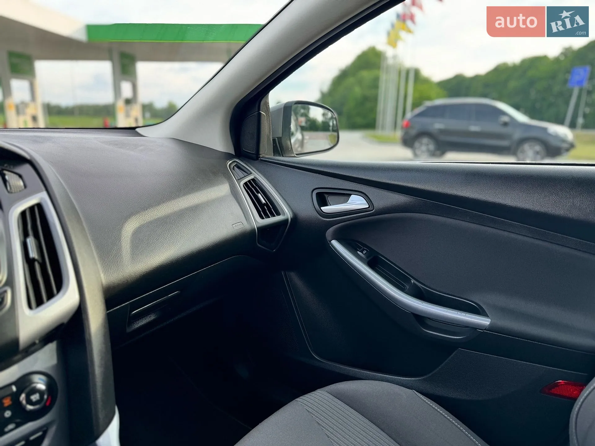 2014 Ford Focus - мініатюра 102