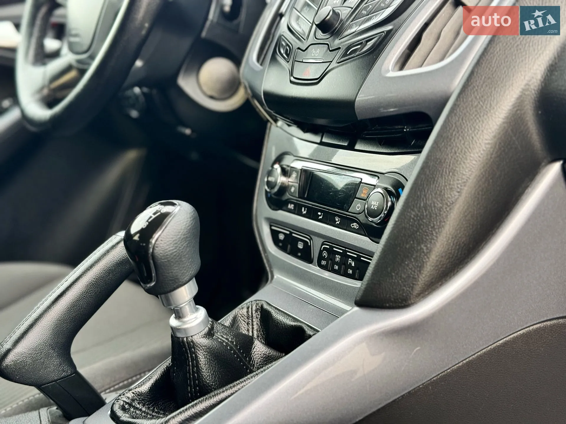 2014 Ford Focus - мініатюра 121
