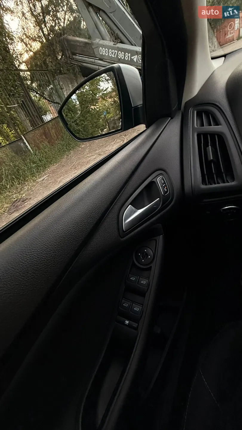 2018 Ford Focus - мініатюра 4