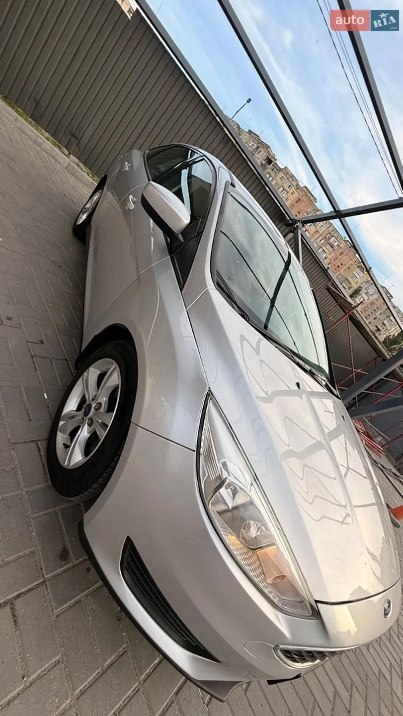 2018 Ford Focus - фото 1