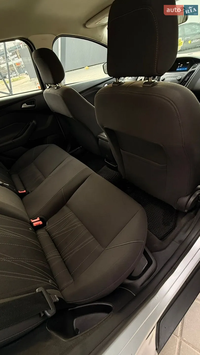 2018 Ford Focus - мініатюра 15