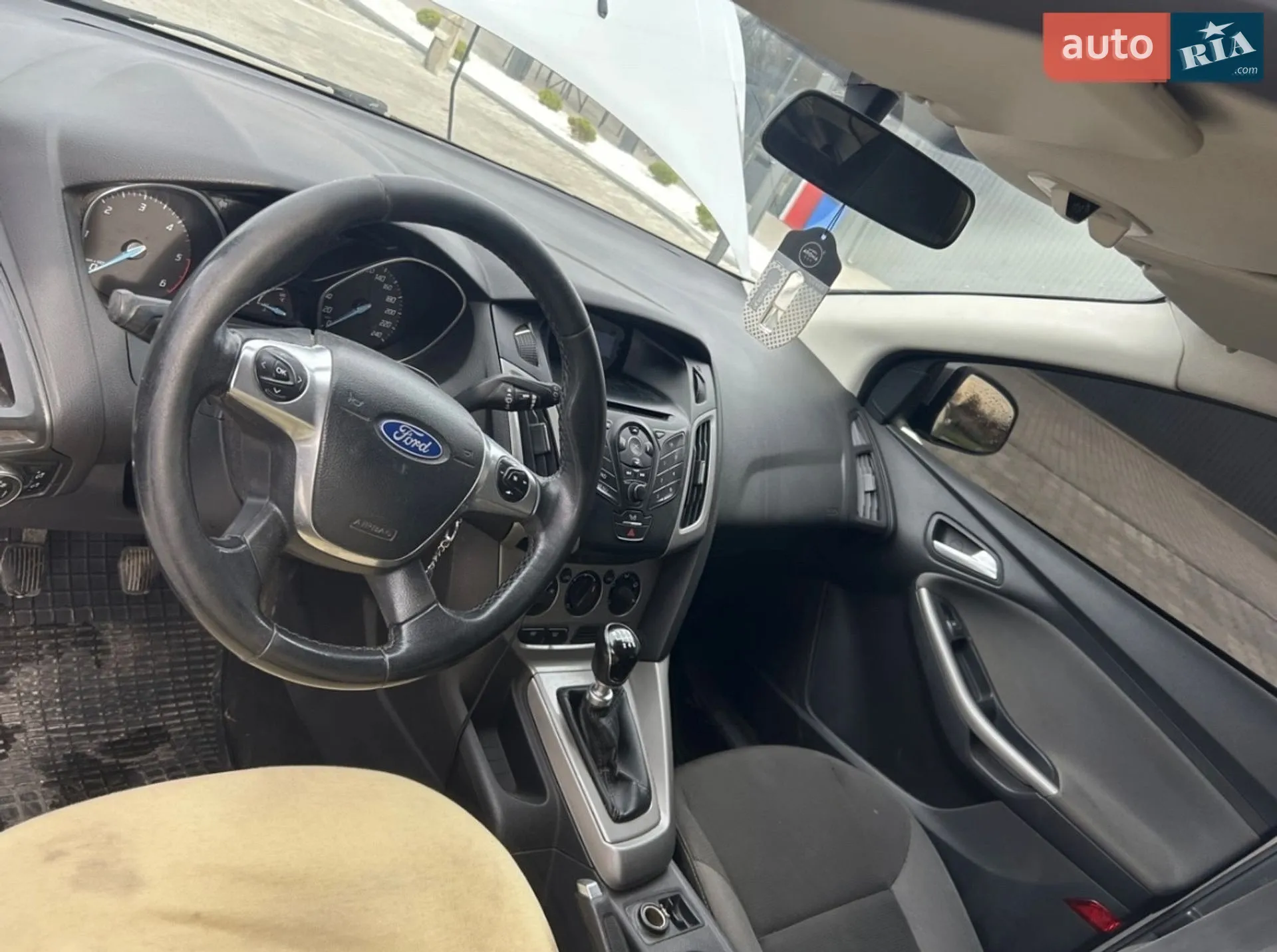 2012 Ford Focus - мініатюра 10