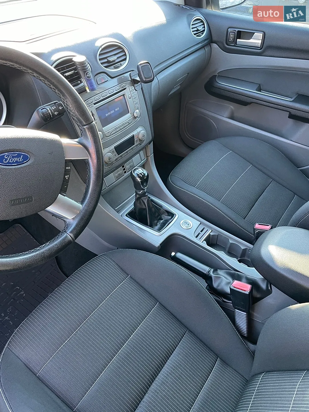 2010 Ford Focus - мініатюра 11