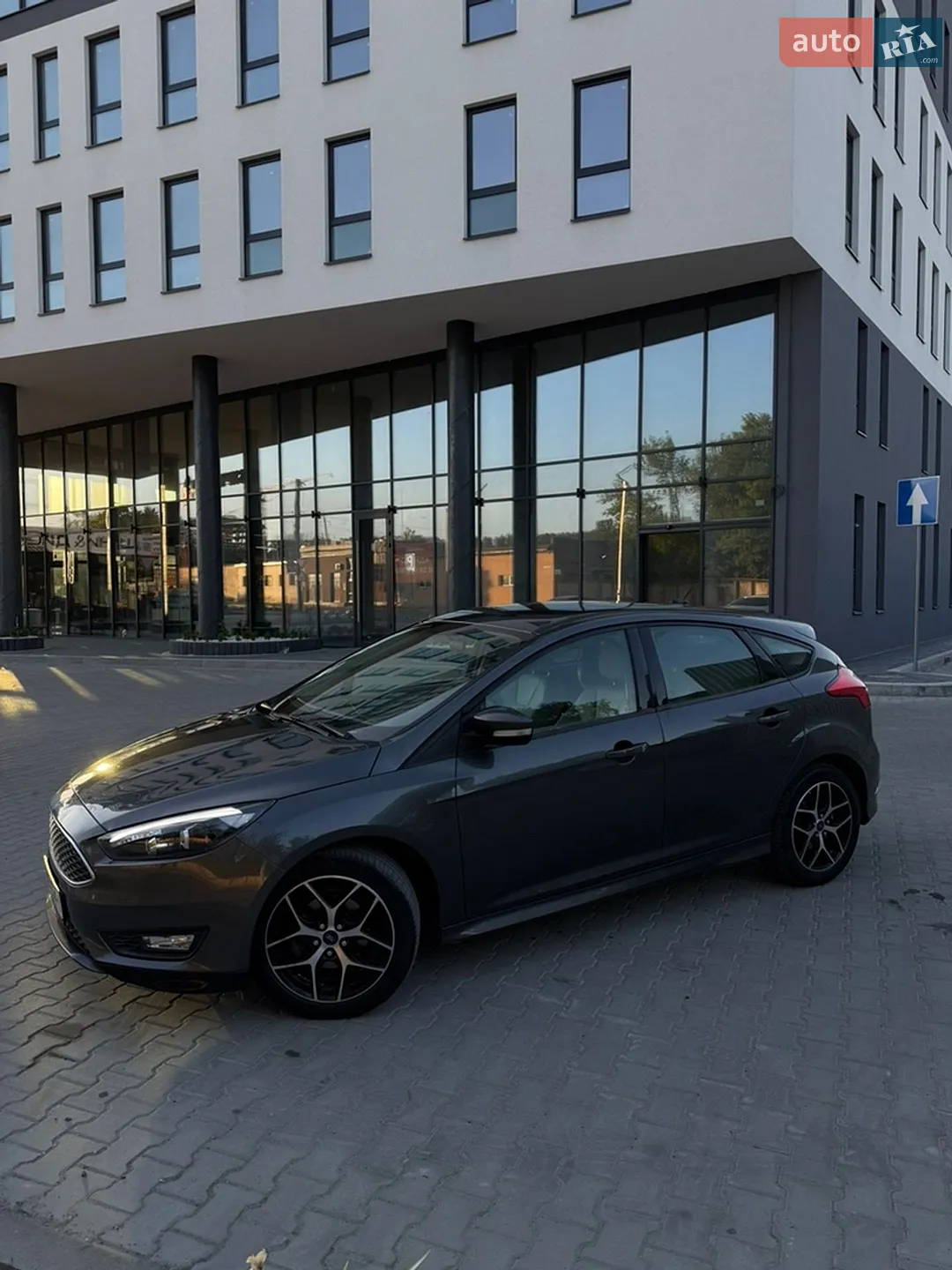 2016 Ford Focus - мініатюра 3