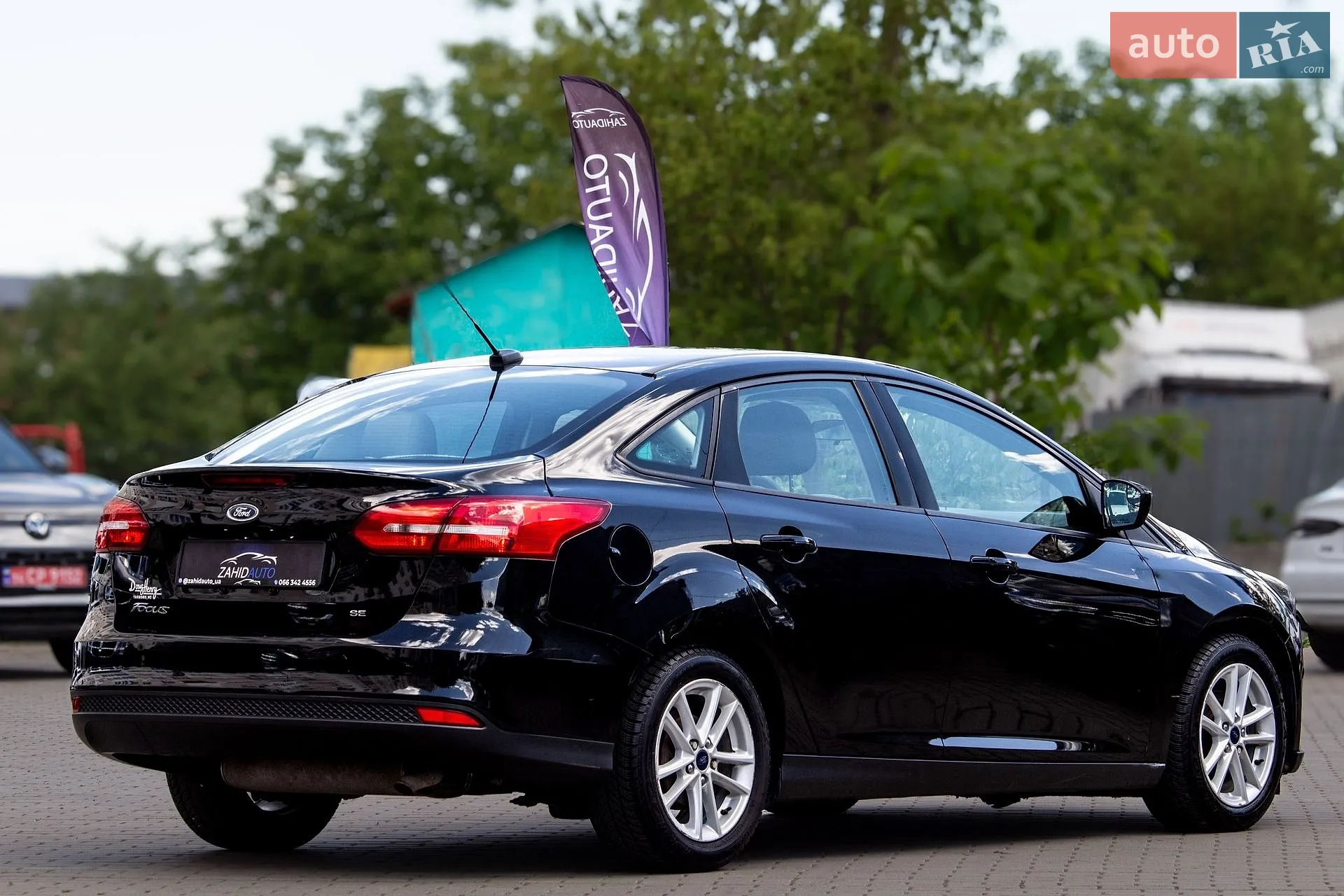 2018 Ford Focus - мініатюра 18