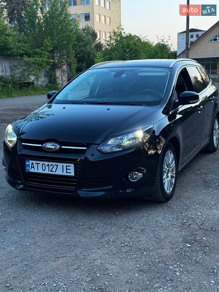 2010 Ford Focus - мініатюра 11