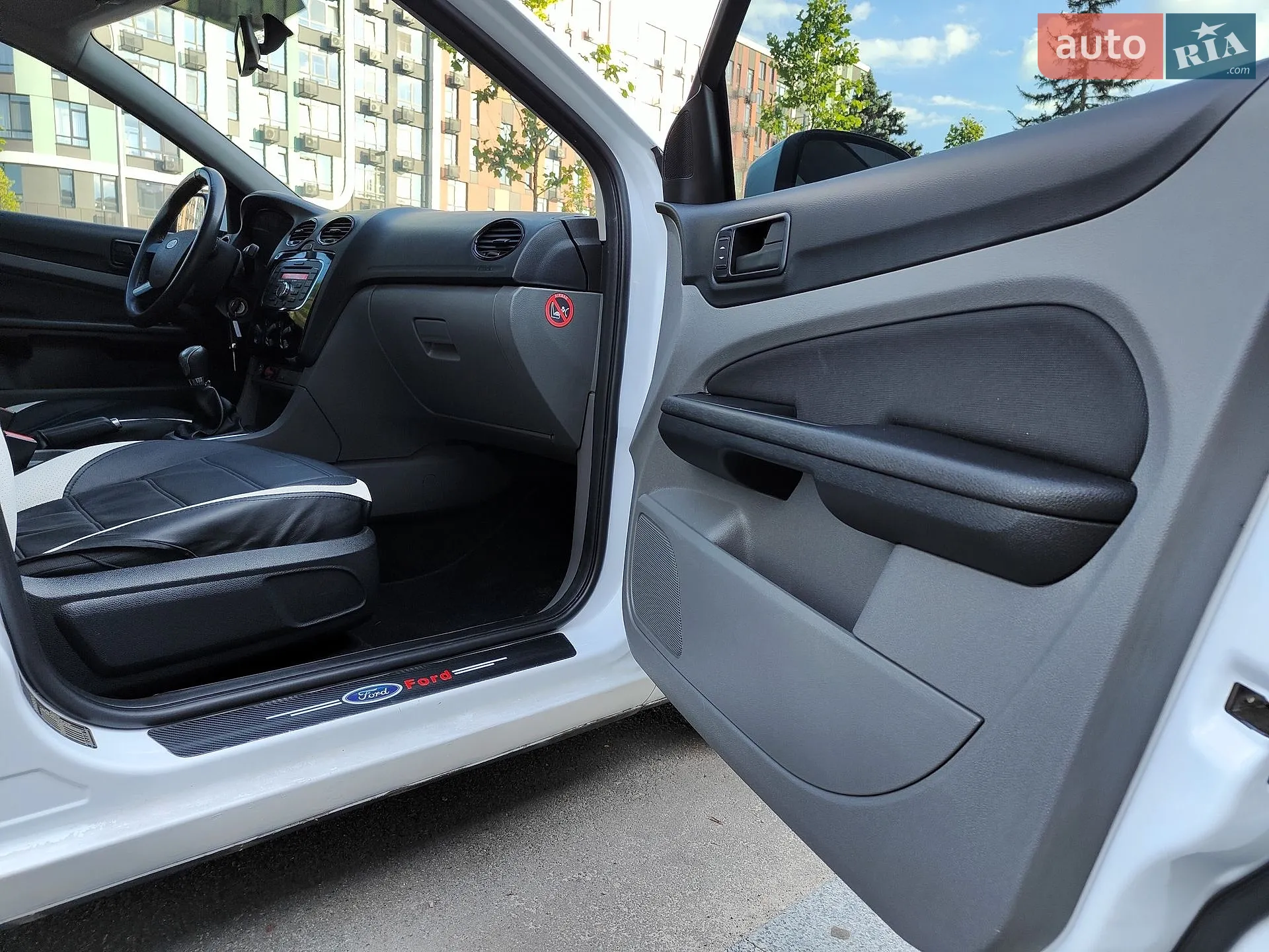 2011 Ford Focus - мініатюра 47