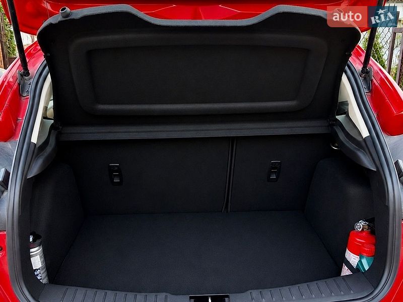 Хетчбек Ford Focus 2015 в Львові фото 5 Хетчбек Ford Focus 2015 в Львові