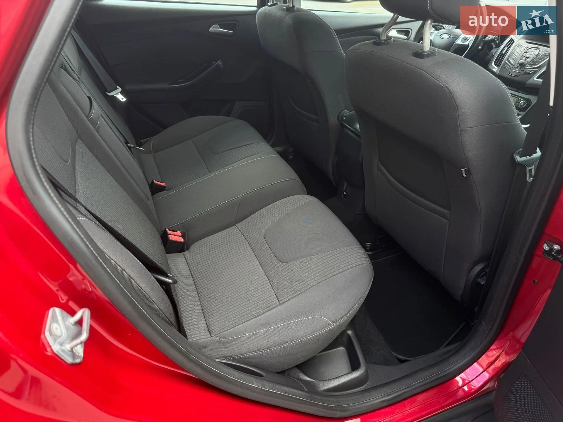 2012 Ford Focus - мініатюра 28