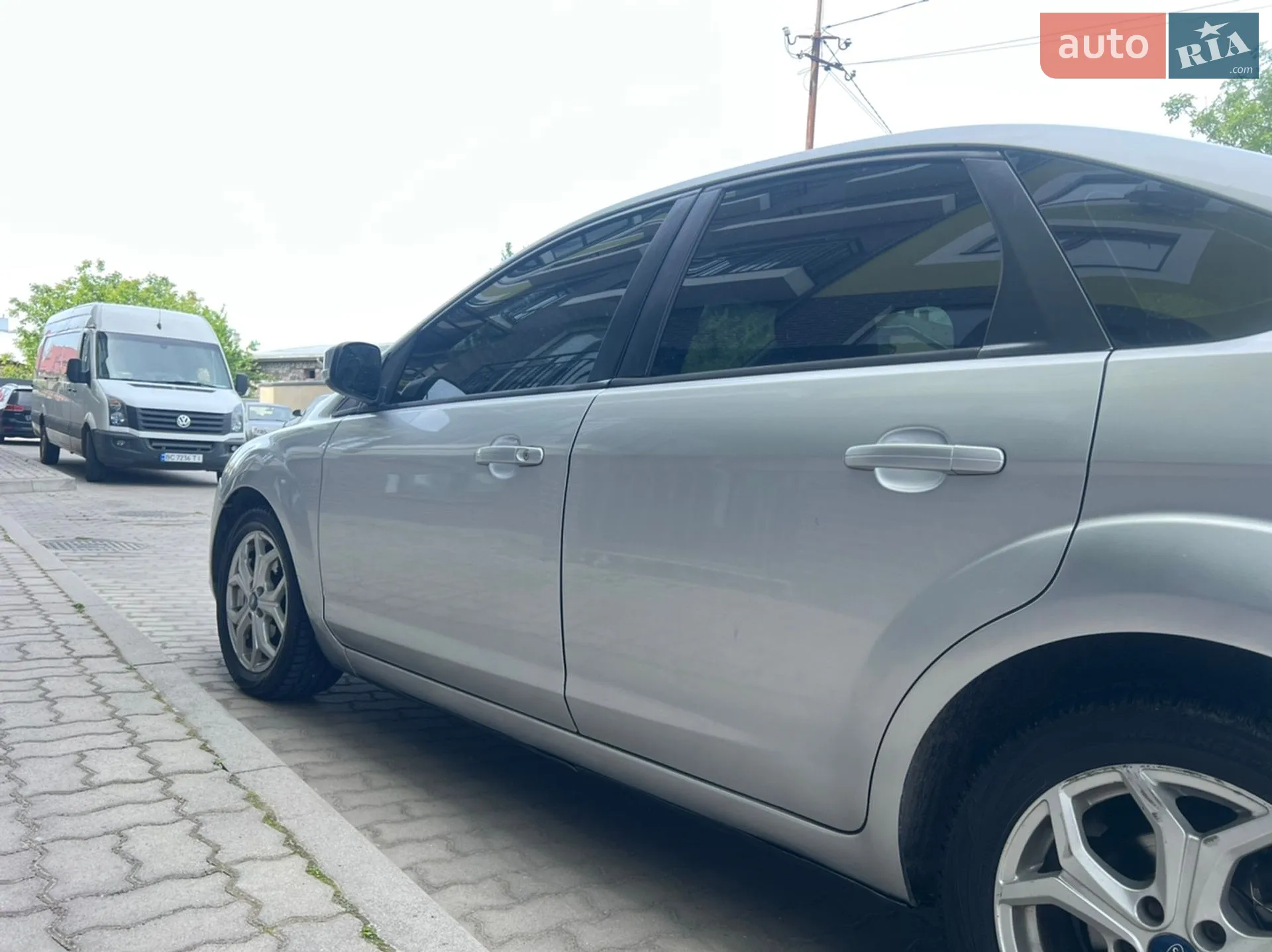 2010 Ford Focus - мініатюра 6
