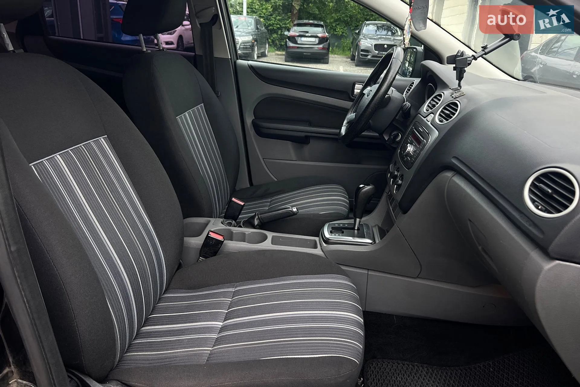 2011 Ford Focus - мініатюра 17