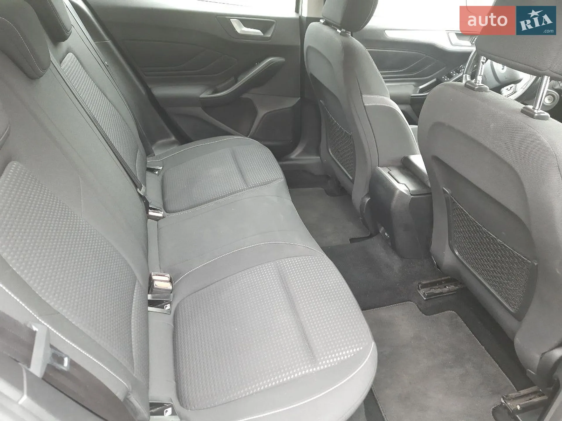 2019 Ford Focus - мініатюра 18