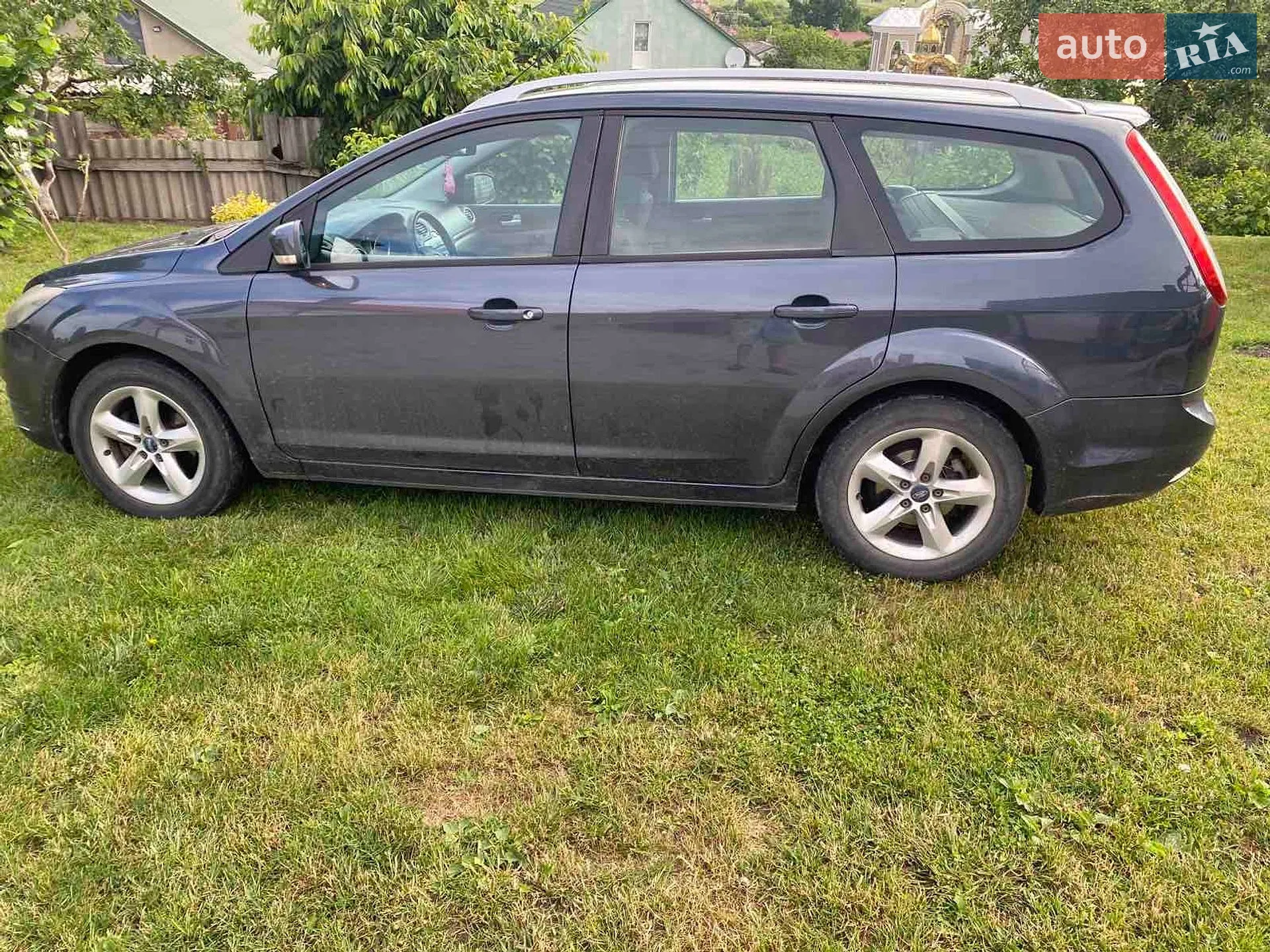 2010 Ford Focus - мініатюра 12
