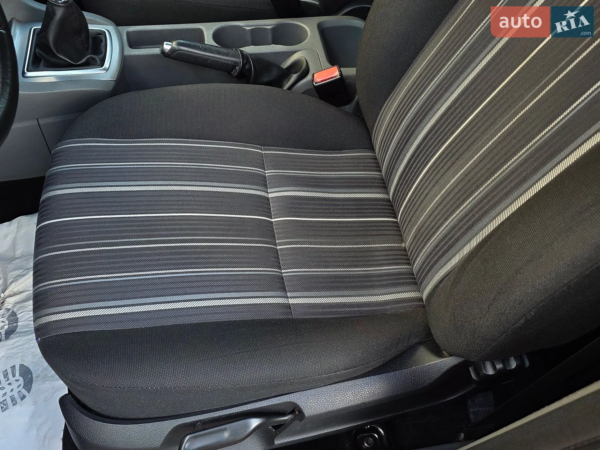 2010 Ford Focus - мініатюра 23