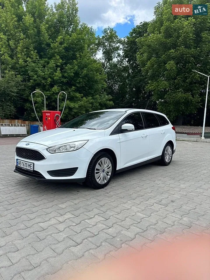 2016 Ford Focus - мініатюра 18