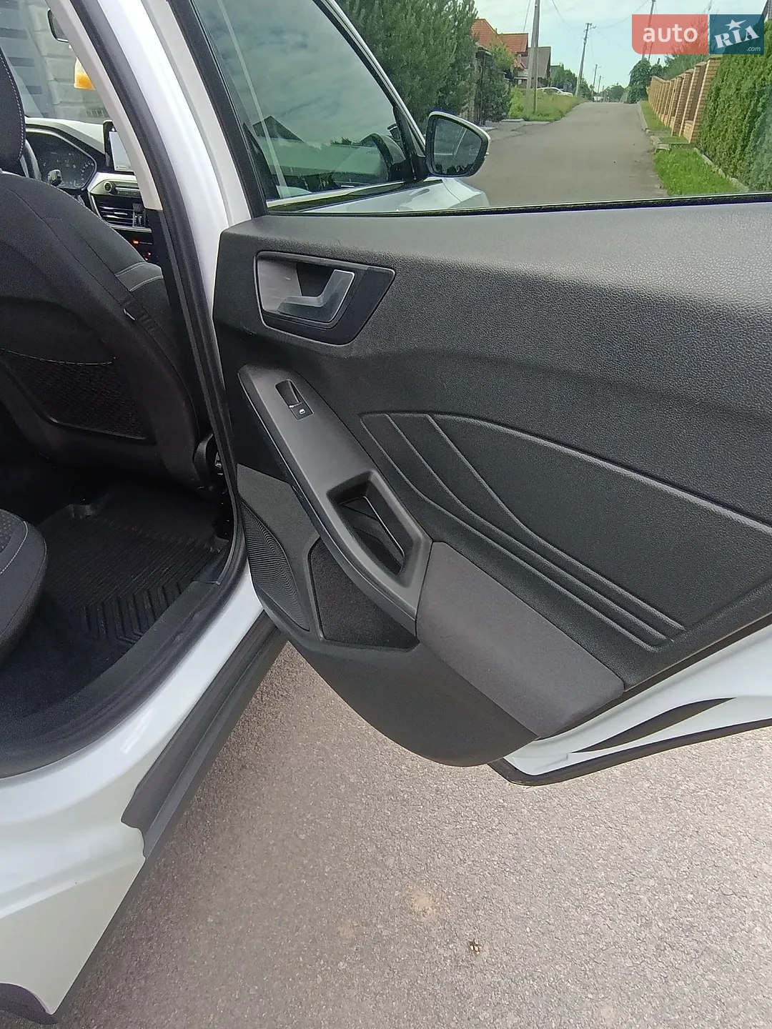 2019 Ford Focus - мініатюра 26