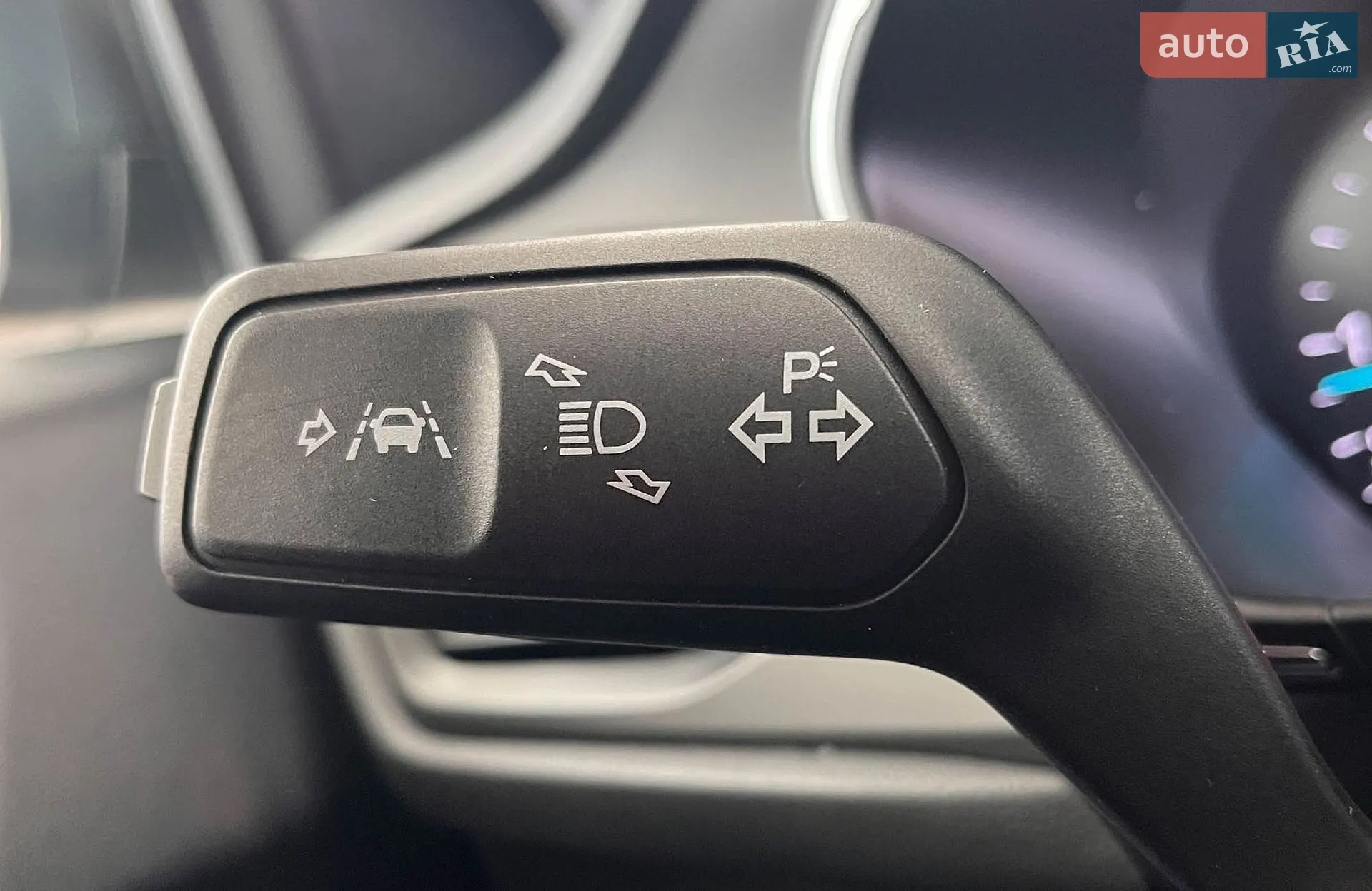2018 Ford Focus - мініатюра 16