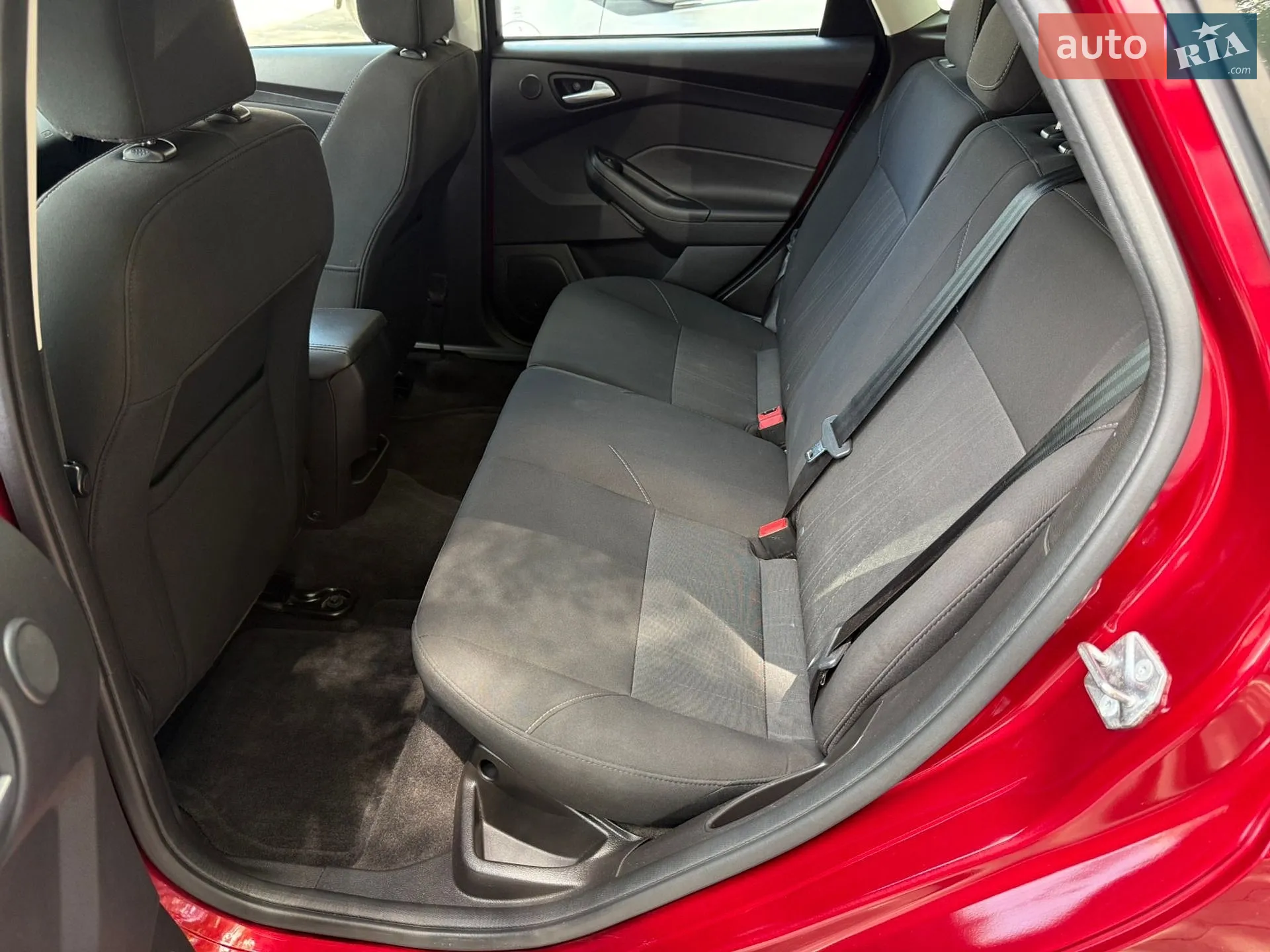 2017 Ford Focus - мініатюра 32