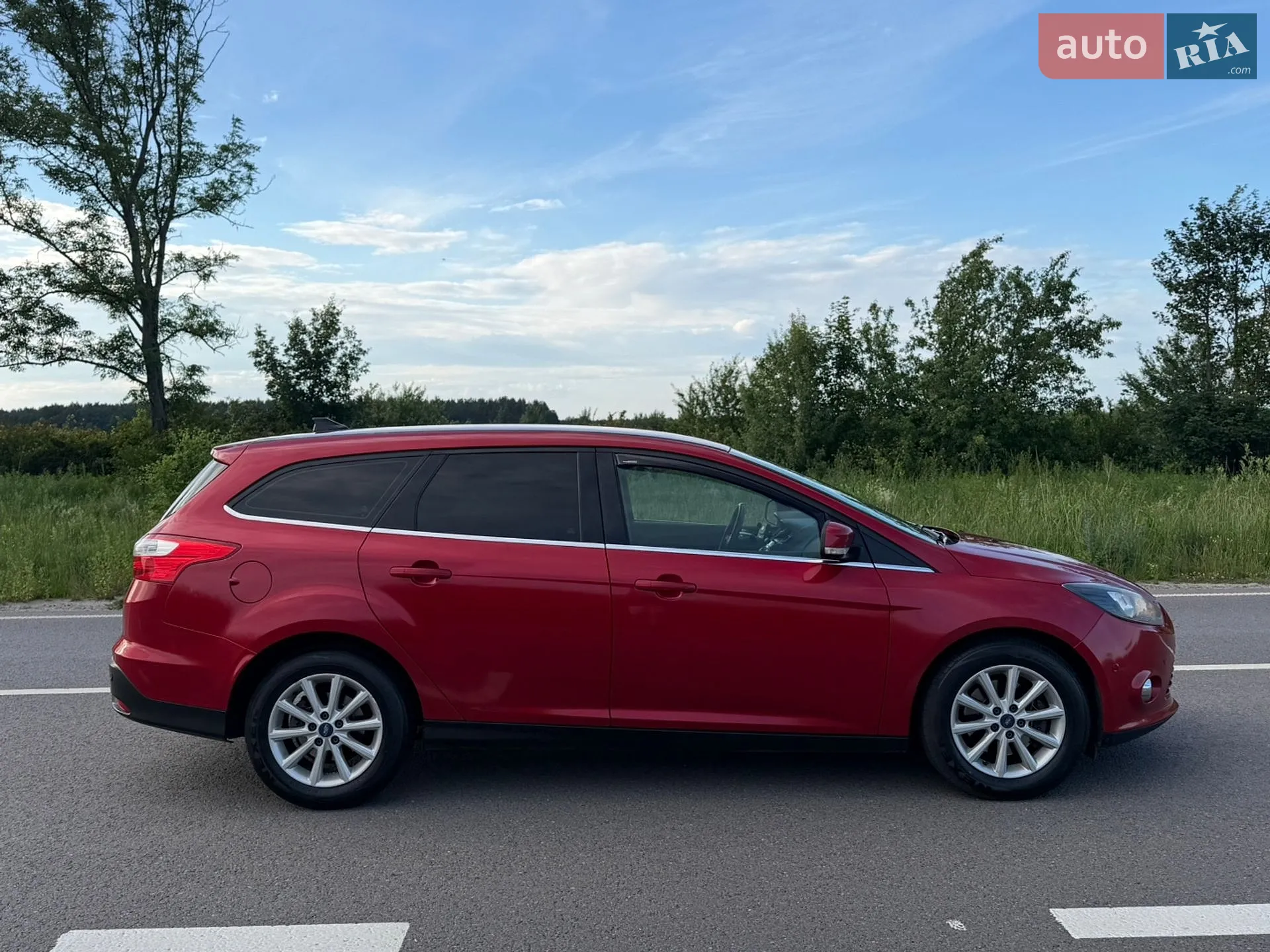 2011 Ford Focus - мініатюра 12