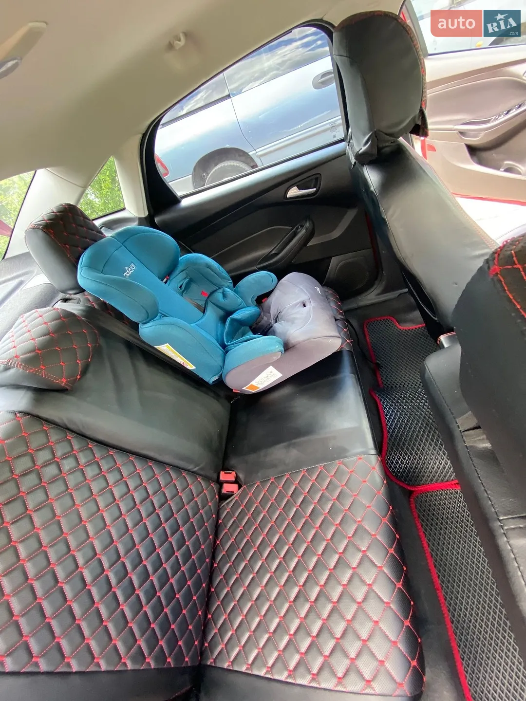 2016 Ford Focus - мініатюра 14