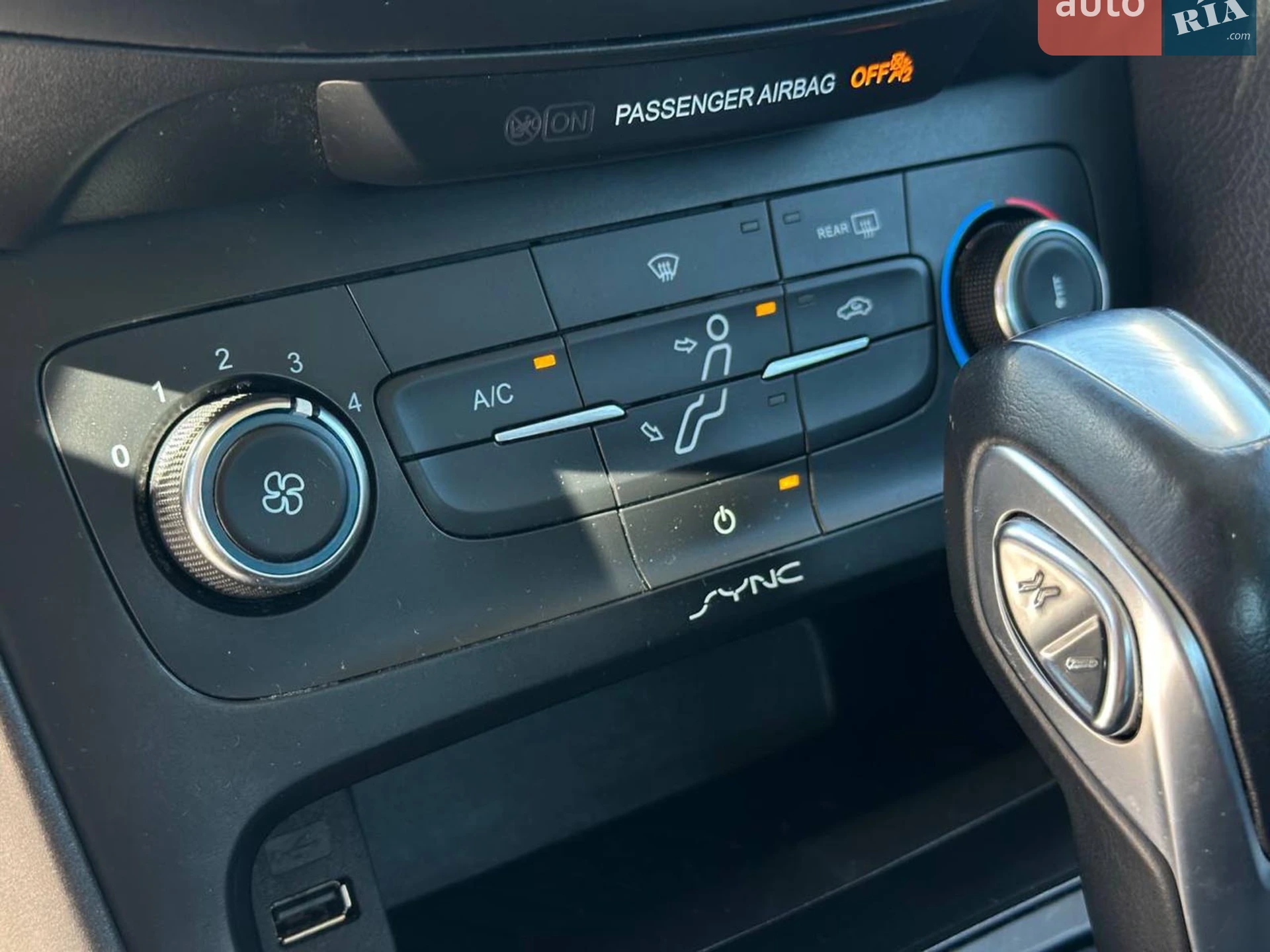 2015 Ford Focus - мініатюра 24
