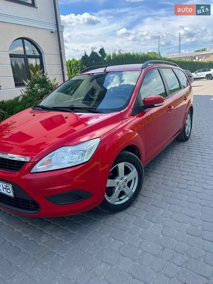 2010 Ford Focus - мініатюра 11