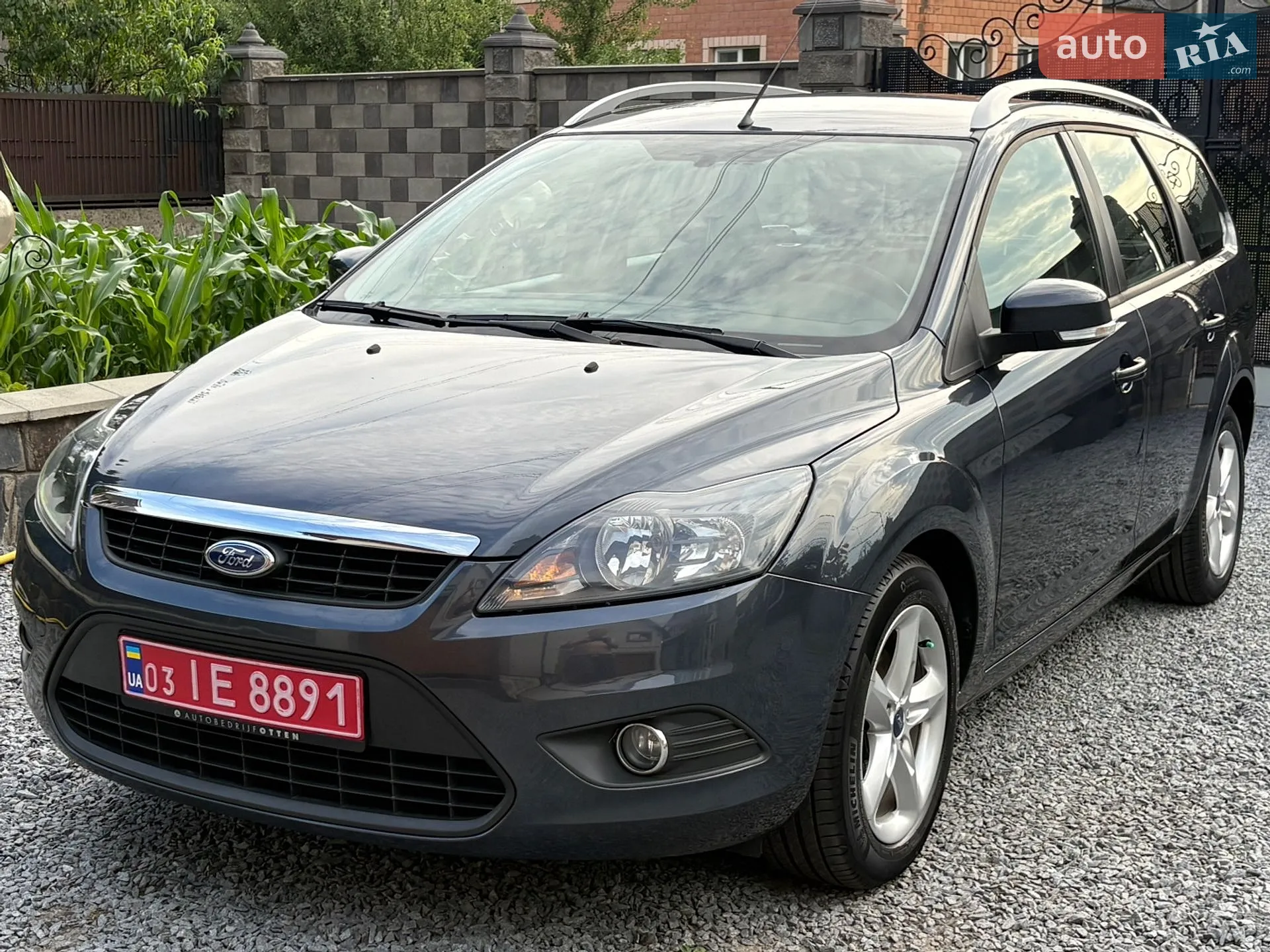 2010 Ford Focus - мініатюра 4