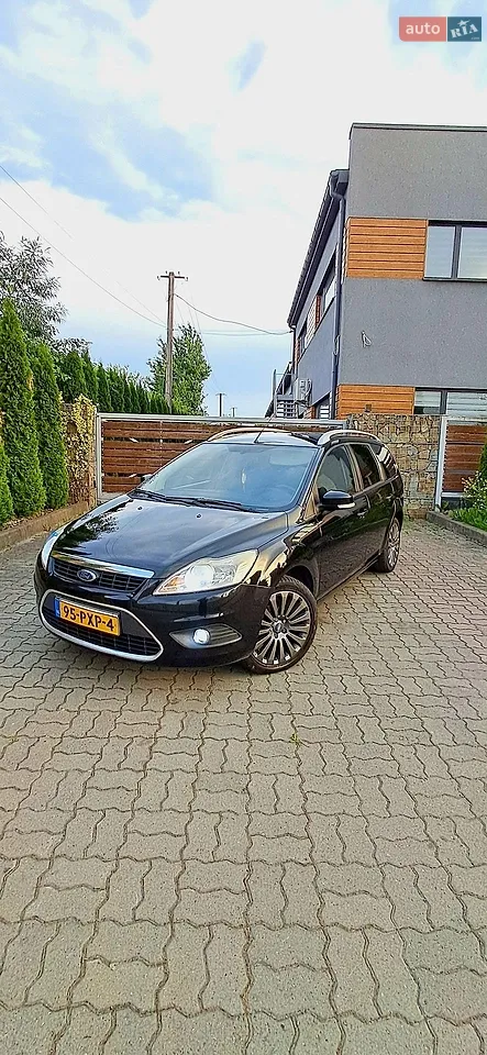 2010 Ford Focus - мініатюра 18