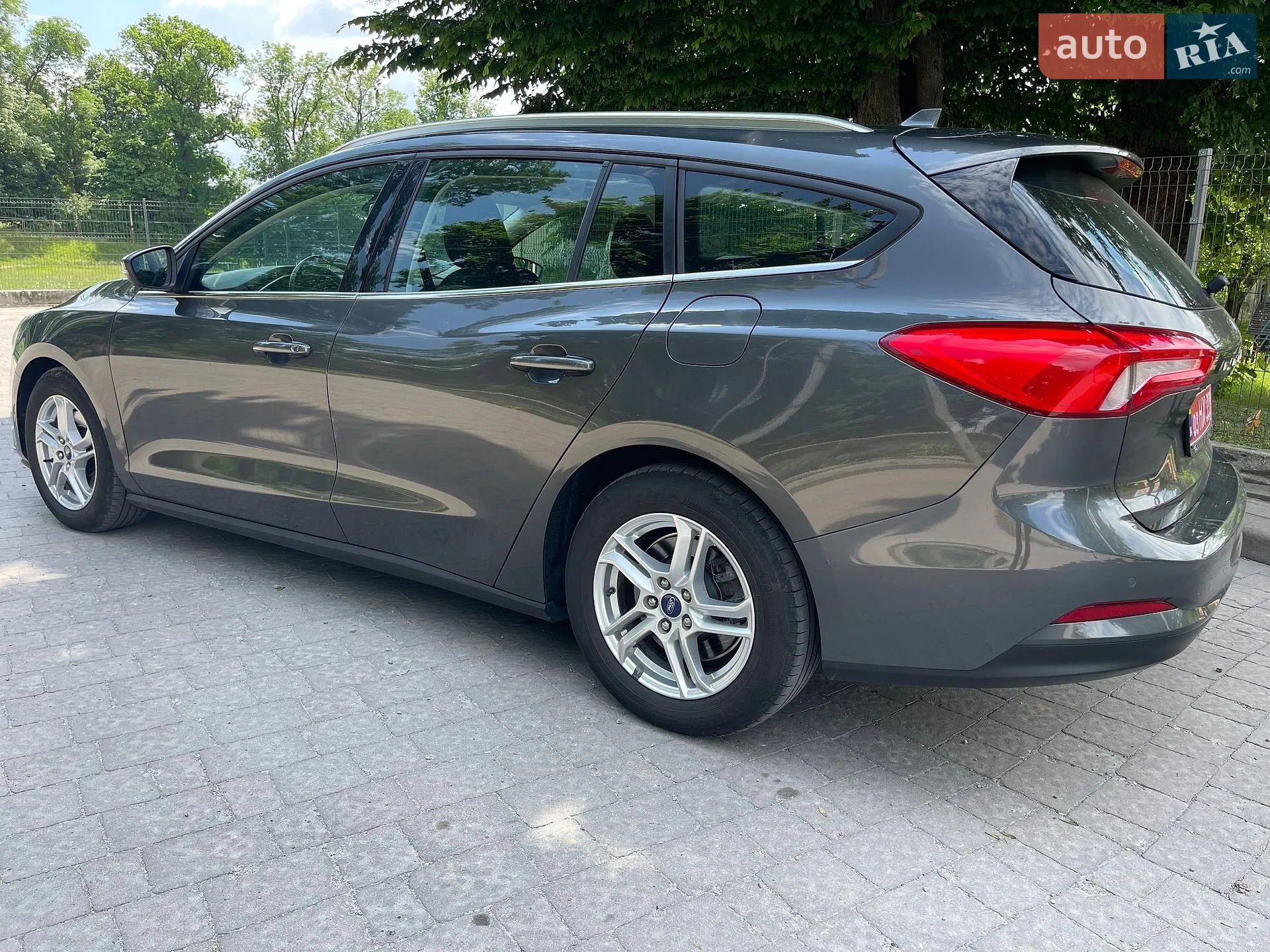 2020 Ford Focus - мініатюра 3