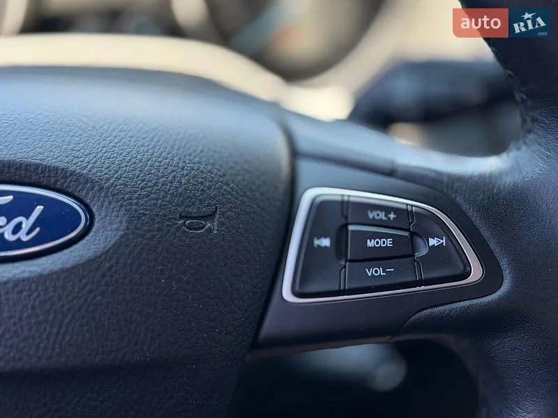 Ford Focus 2015 VIN WF05XXGCC5FK41363 фото оголошення 21 з 58