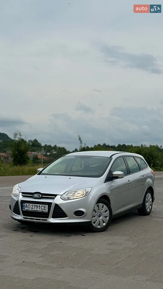 2011 Ford Focus - мініатюра 11