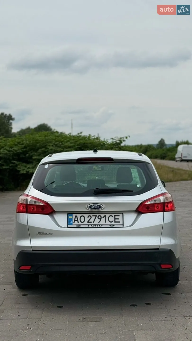 2011 Ford Focus - мініатюра 6