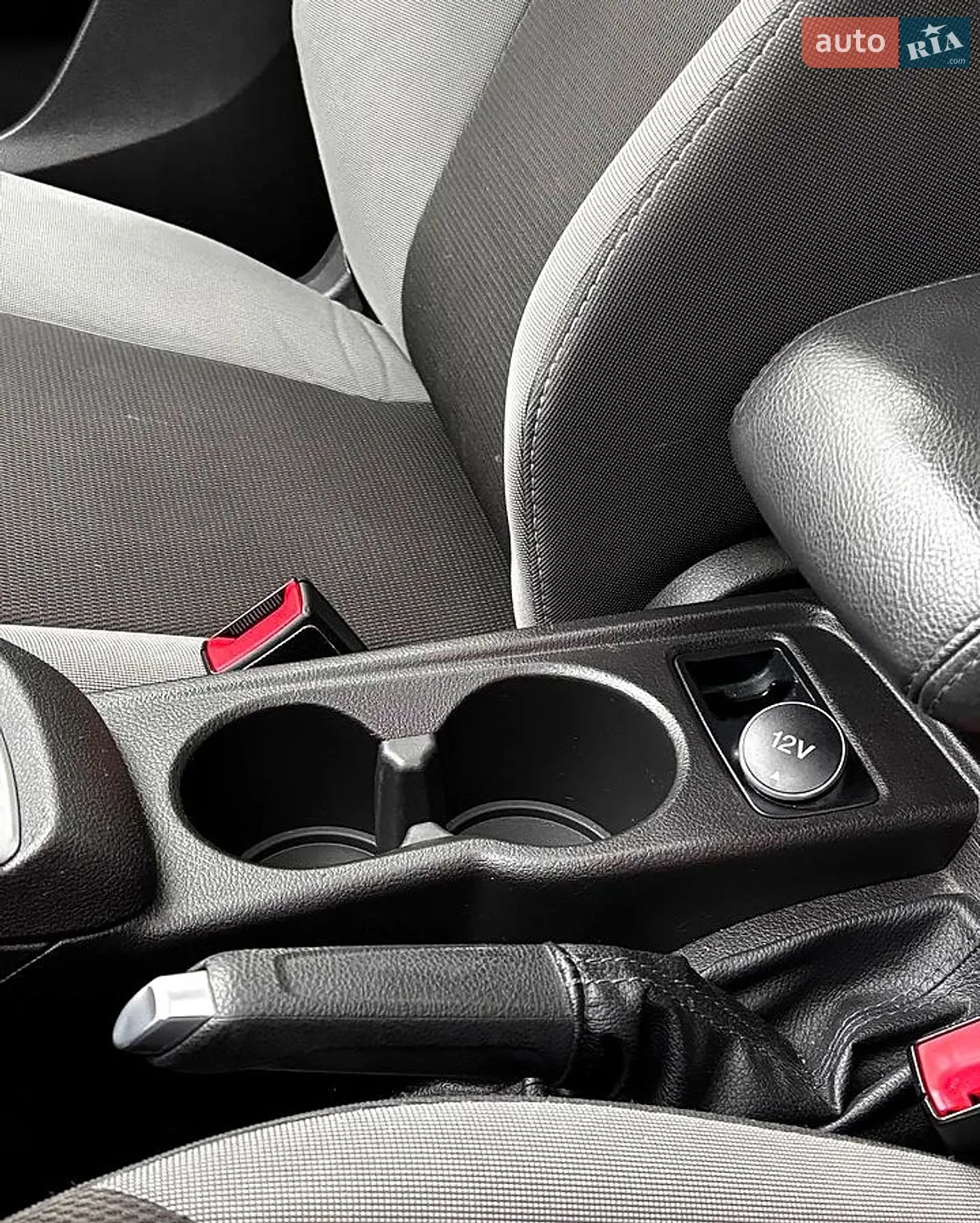 2012 Ford Focus - мініатюра 11