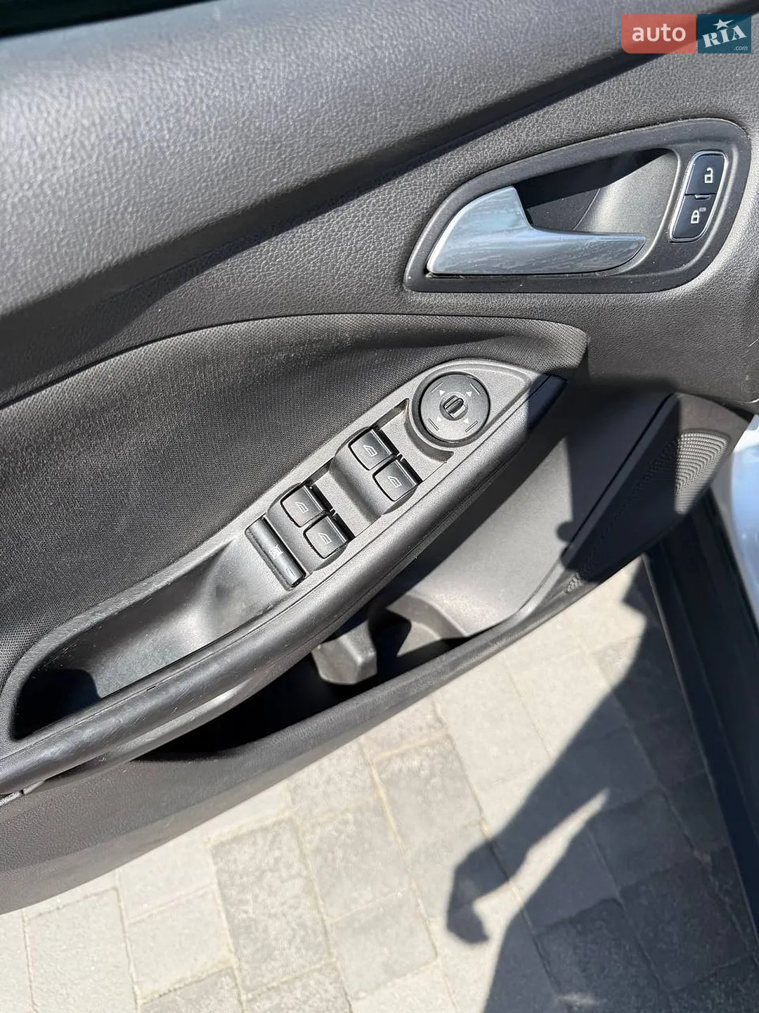 2017 Ford Focus - мініатюра 19